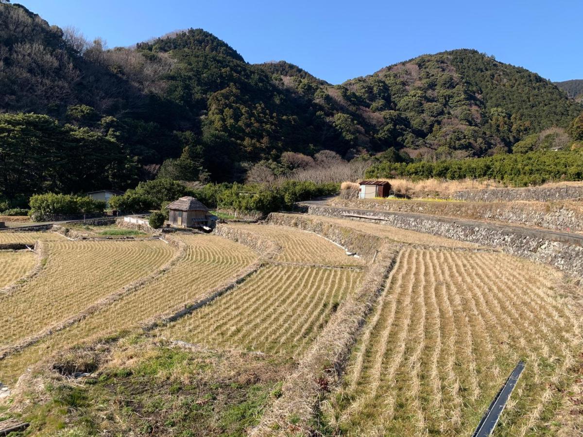 Villa Uminca ウミンカ à Numazu Extérieur photo